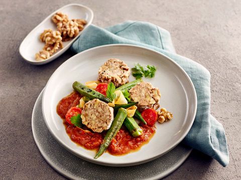 California Walnut Tempeh with Tomato Curry and Okra